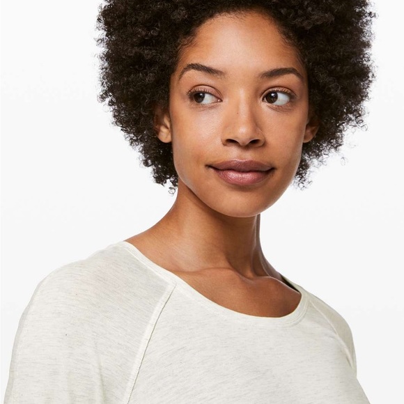 Lululemon Emerald Long Sleeve - Picture 6 of 8